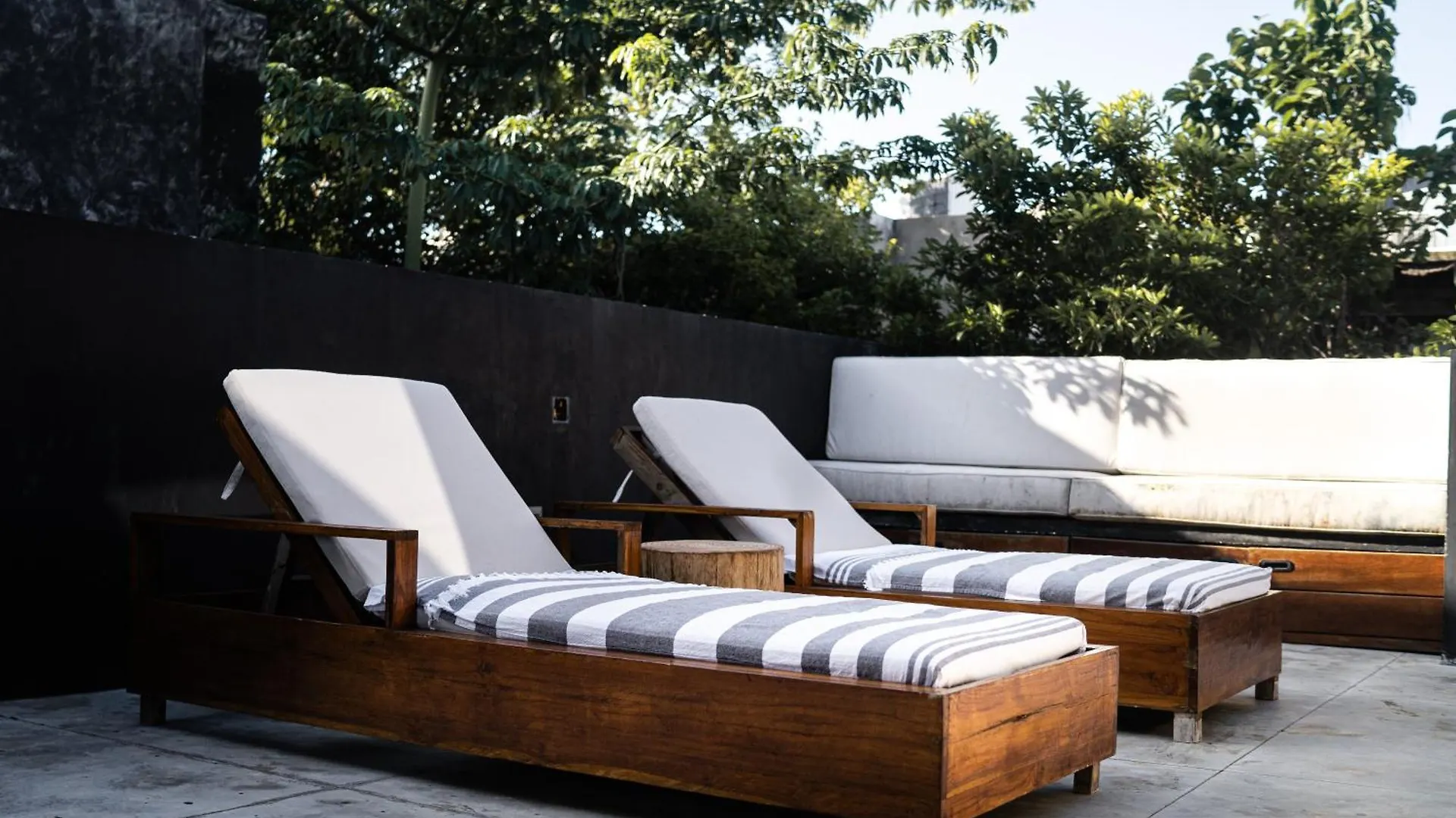 Villa Design Luxury Duo Villas, 24 Pax, 5 Pools & 2 Rooftops, Bbq, Near Beach Tulum Mexico