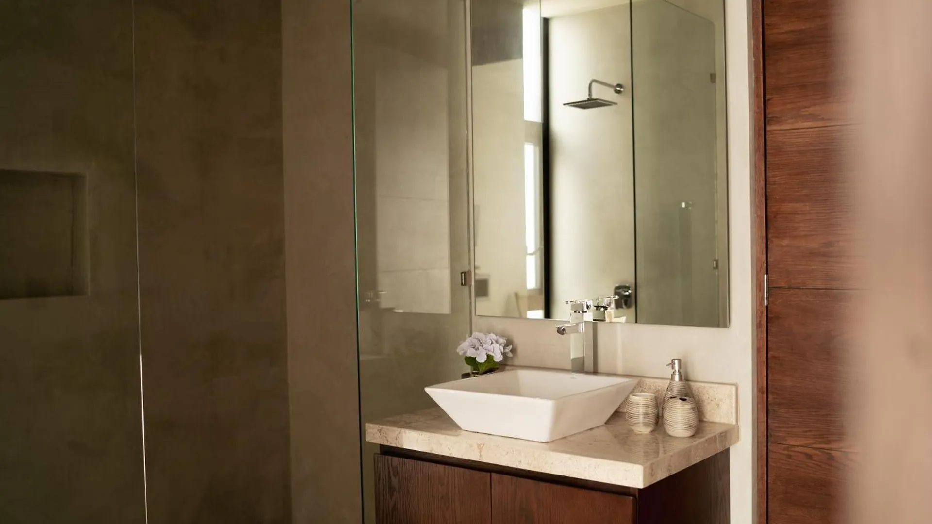 Design Luxury Duo Villas, 24 Pax, 5 Pools & 2 Rooftops, Bbq, Near Beach Tulum 0*,  Mexico