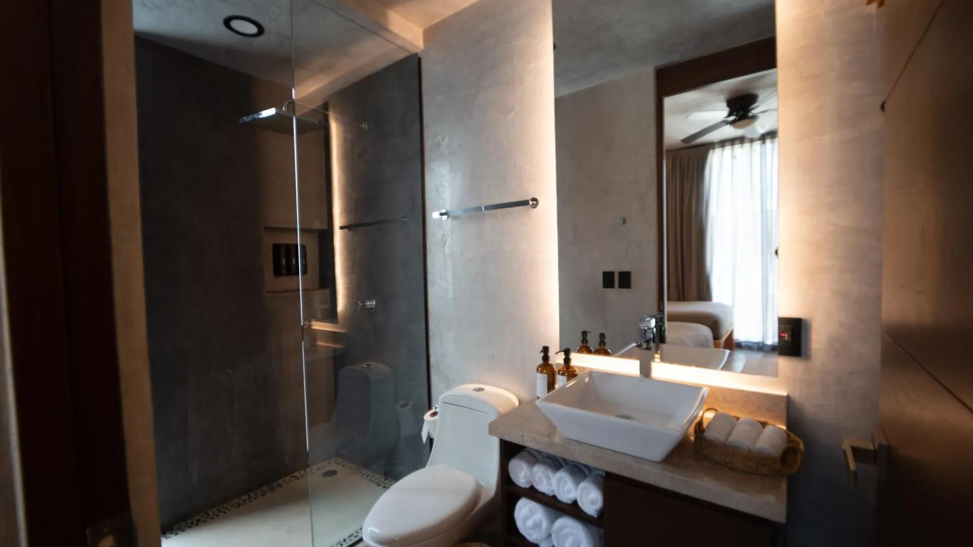 Design Luxury Duo Villas, 24 Pax, 5 Pools & 2 Rooftops, Bbq, Near Beach Tulum Mexico